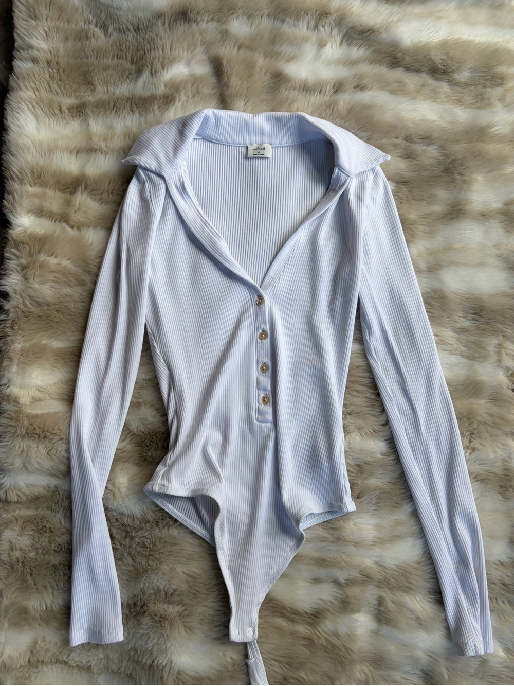 Aritzia Wilfred bodysuit